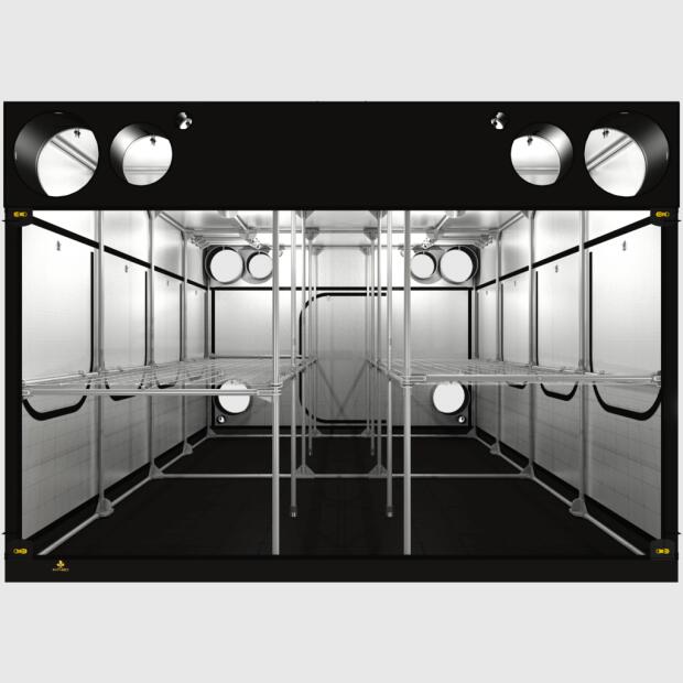 Dark Room Intense 470x300x233cm